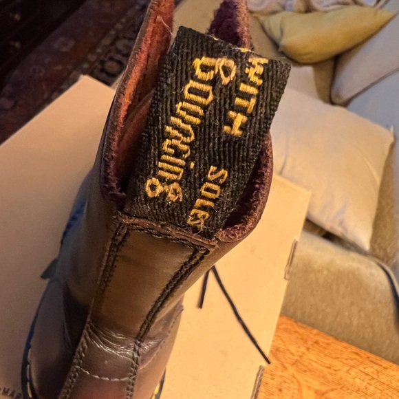 Dr. Martins Leona Women’s Vintage Smooth Leather Boots - Size 9. - Picture 6 of 7